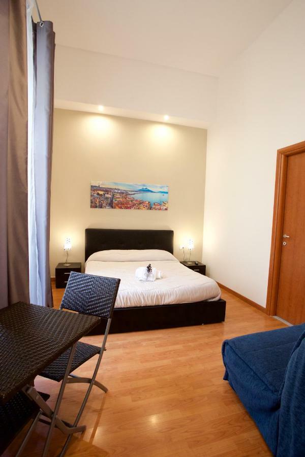 Metronapoli Bed & Breakfast ภายนอก รูปภาพ